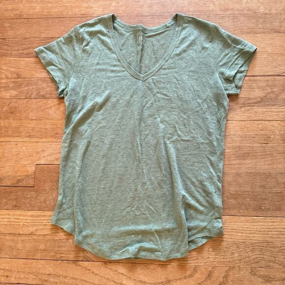 Gap women's green high low V-neck short sleeve casual T-shirt top size XS b3 - Picture 1 of 3